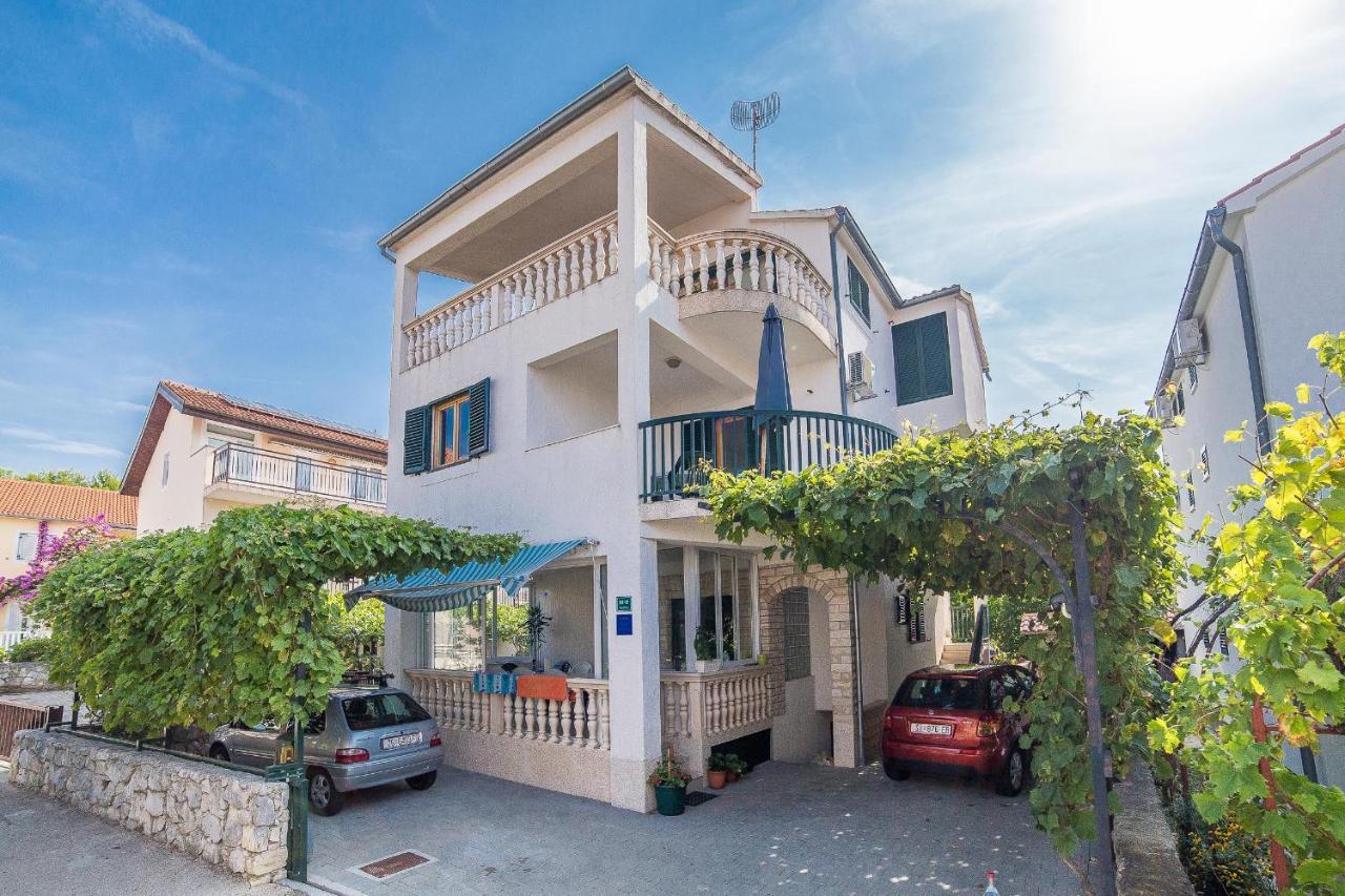 Apartments Grulovic Srima Εξωτερικό φωτογραφία
